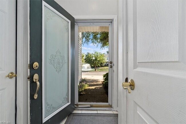 Photo - 4975 Kemps Lake Dr