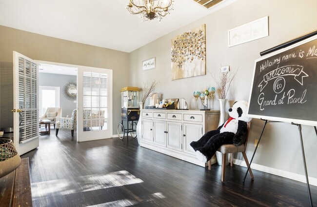 Photo - Grand at Pearl