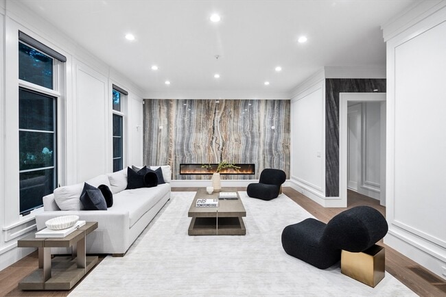 Photo - 138 Woodland Rd