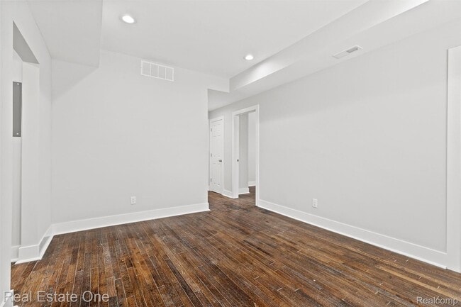 Photo - 2282 Belvidere St