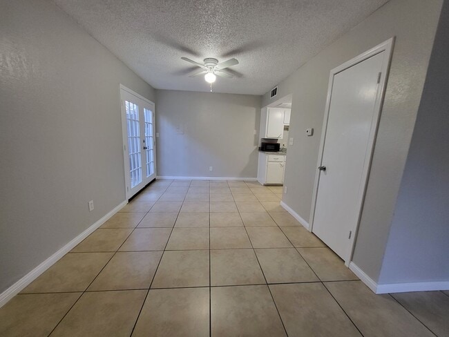 Photo - 2 Bedroom 1.5 Bathroom Townhouse in Norman... Unit #134