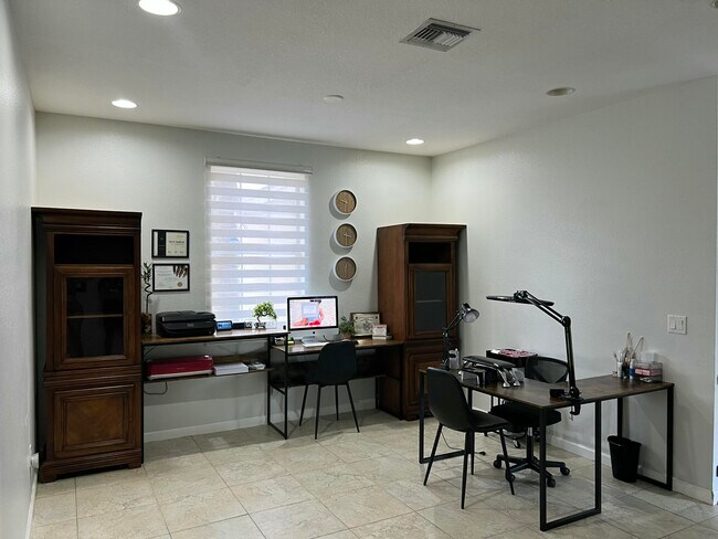 Photo - 1452 NW Leonardo Cir