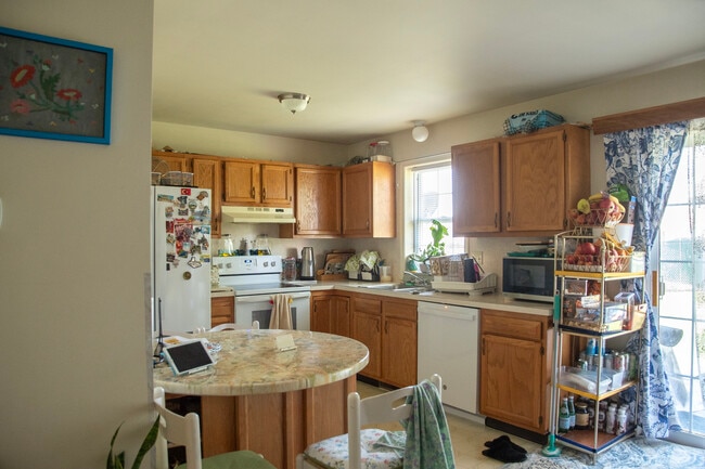 Photo - 159 Greenland Dr