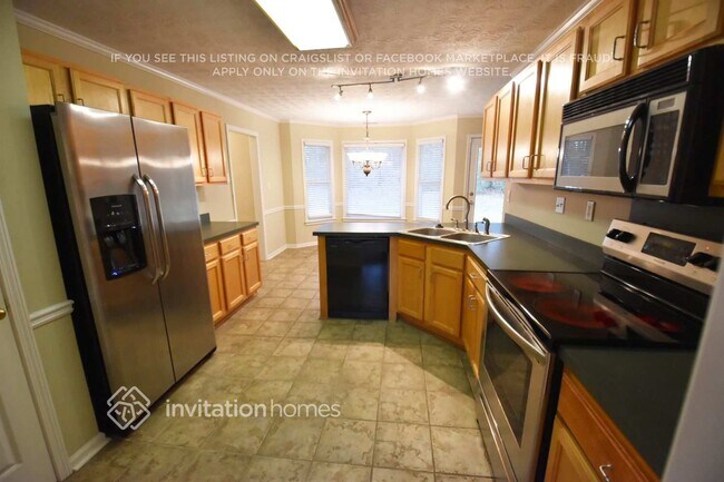 Photo - 208 Ivy Creek Dr