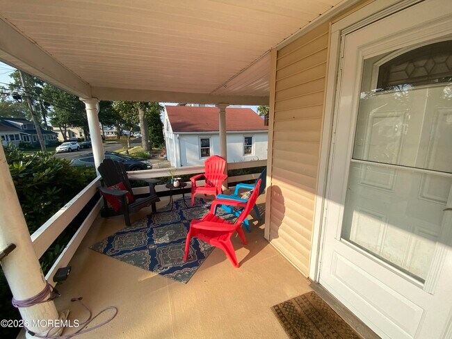 Photo - 1302 L St