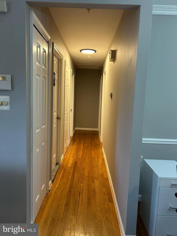 Photo - 10710 Tyrone Dr