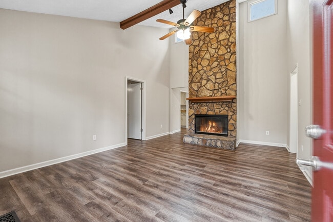 Sala de estar - 4357 Marjorie Road Southwest