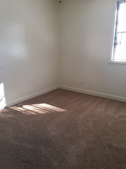 3 Bedroom / 1 Bath Close to VSU - 3 Bedroom / 1 Bath Close to VSU House