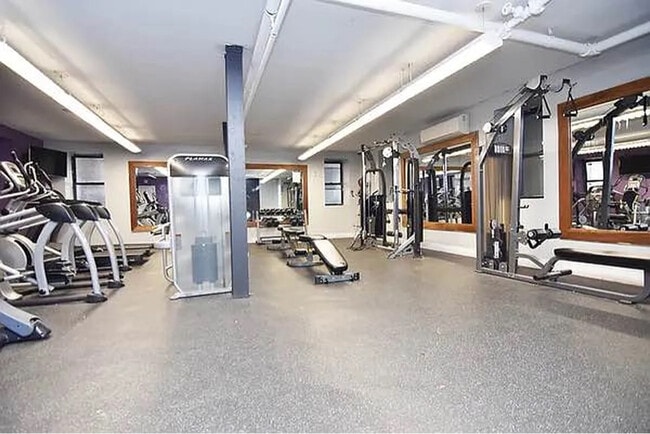 Photo - 235 W 146th St Unit 3