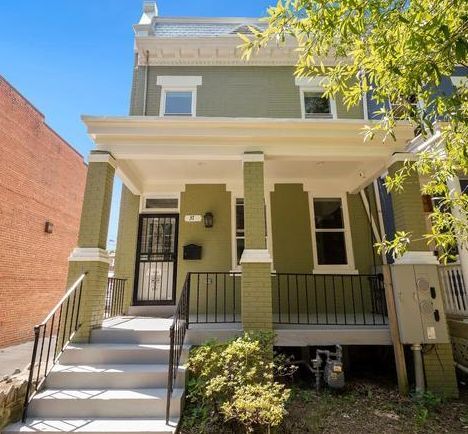 Building Photo - 37 Michigan Ave NE