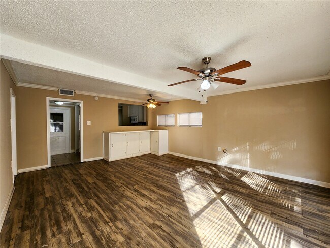 Photo - 1013 14th Ave N