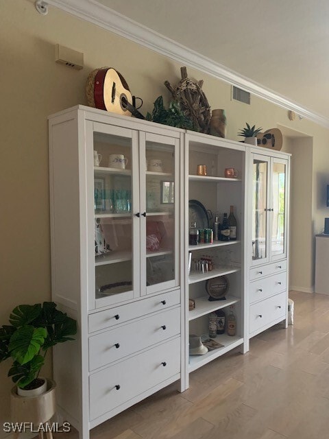 Building Photo - 17020 Willowcrest Way Unit 206