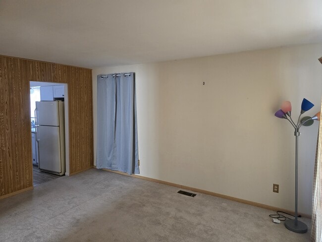 Photo - 23065 Cayuga Ave