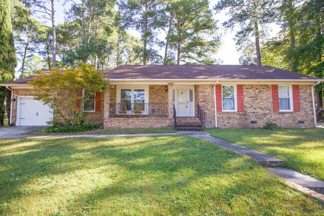 Photo - 330 Conifer Dr