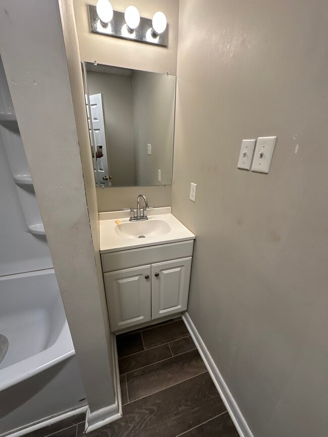 Photo - 1208 Hull St Unit 3