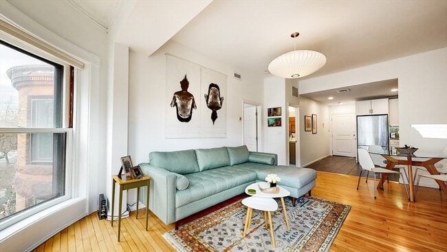 Photo - 23 Bay State Rd Unit 5