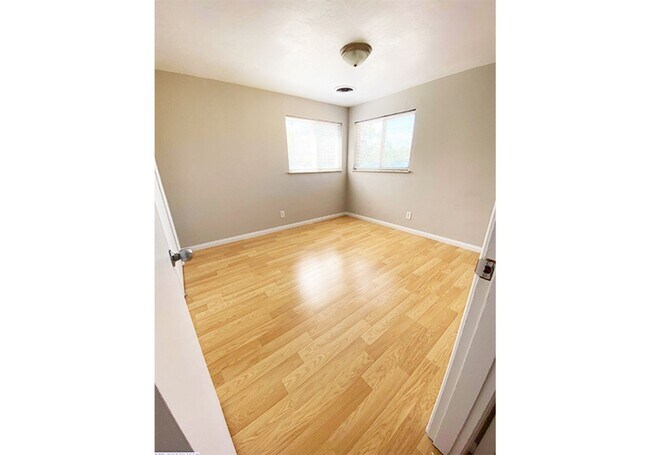 Photo - 551 Lowell Ave Unit 551-07