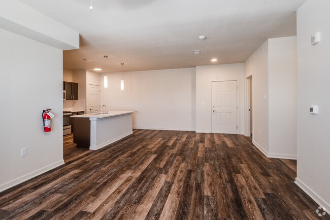 3 BR, 2 BA - Pearly - 1,501 SF - VILLAGE AT THORNCREEK I