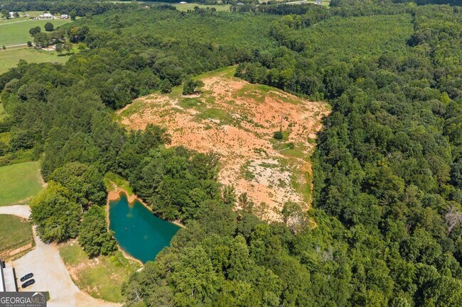 Photo - 221 Columbus Dr