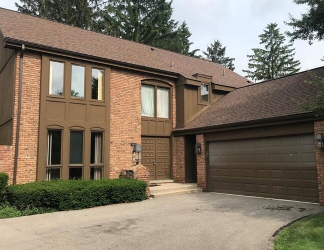 Photo - 1885 Chipping Way