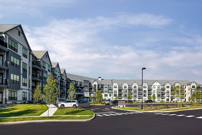 Building Exterior - Sylvan Woods Evesham