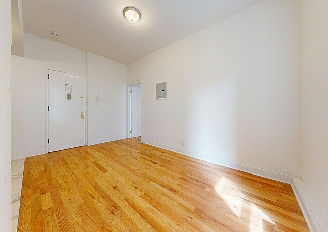 Photo - Central Park West Unit 5A