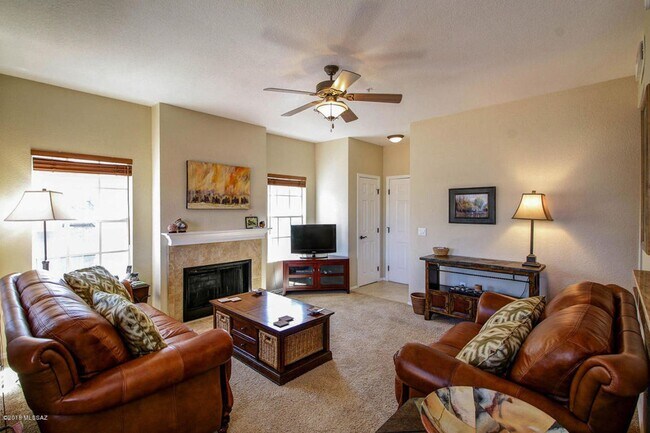 Photo - 1500 E Pusch Wilderness Dr