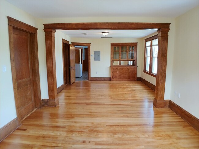 Photo - 29 Halmstad St Unit 3