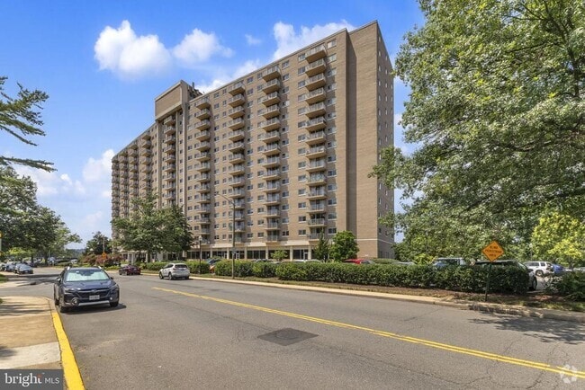Building Photo - 1225 Martha Custis Dr Unit 914 Rental