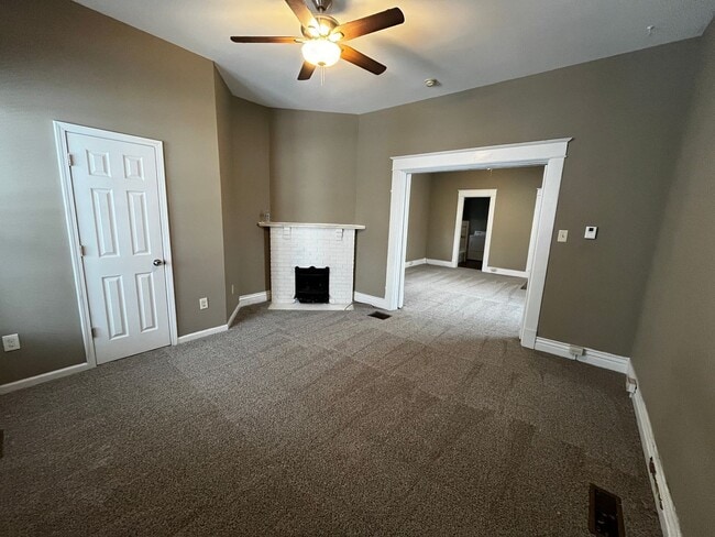 Photo - 949 S Shelby St Unidad A