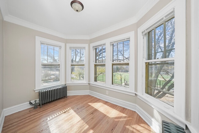 Photo - 306 S Kenilworth Ave Unit 3S