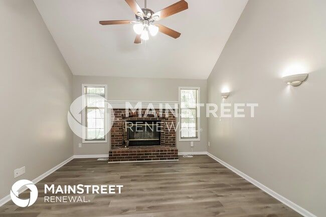 Photo - 306 W Sierra Dr