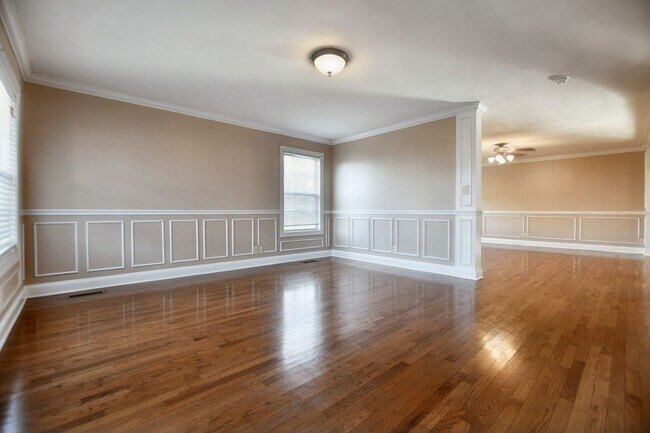 Photo - Pet Friendly Three Bedroom with Bonus!