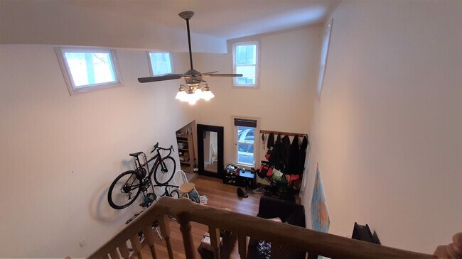 Photo - 205 Linn St Unit #2