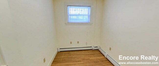 197 Commonwealth Ave Unit B