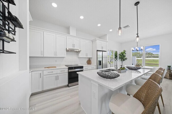 Photo - 1340 Windchime Ln