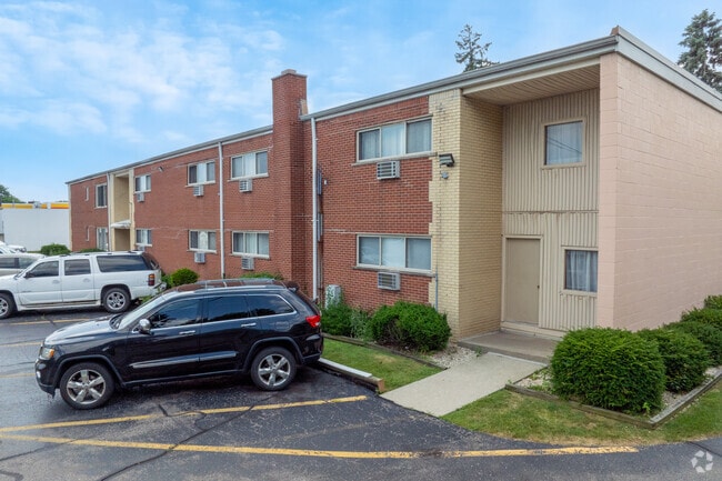 Photo - Wildwood Apartments