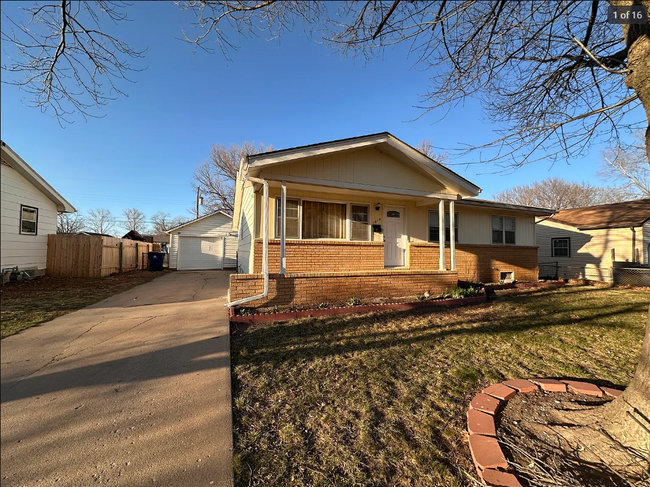 Front Overview - 1814 W Anita Ave House