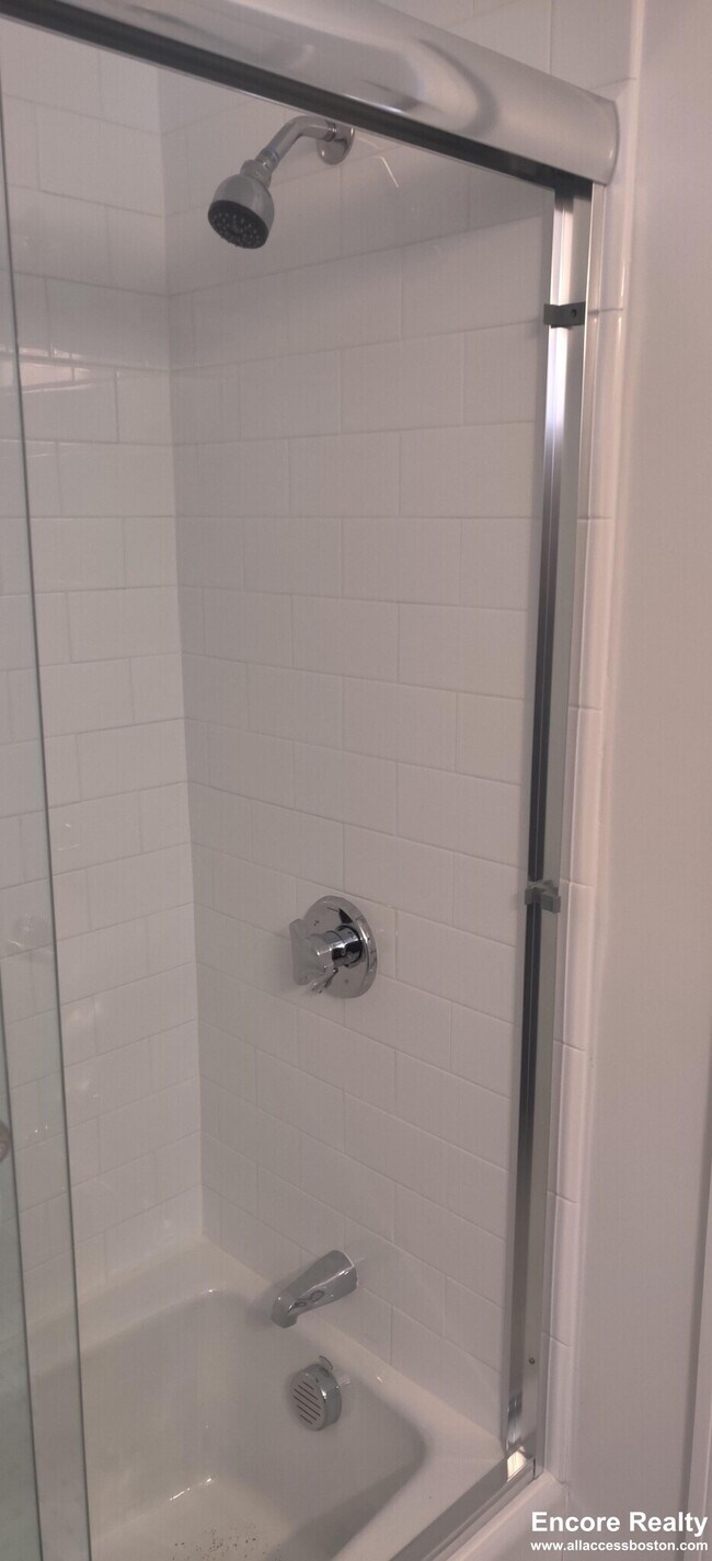 Photo - 37 Auburn St