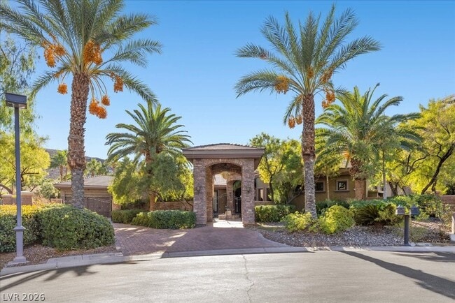 Photo - 514 Mandalay Ct