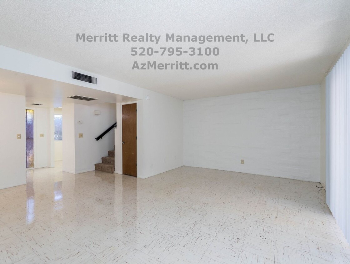 Spacious 2-Bedroom Townhome – Available Now! - Spacious 2-Bedroom Townhome – Available Now!