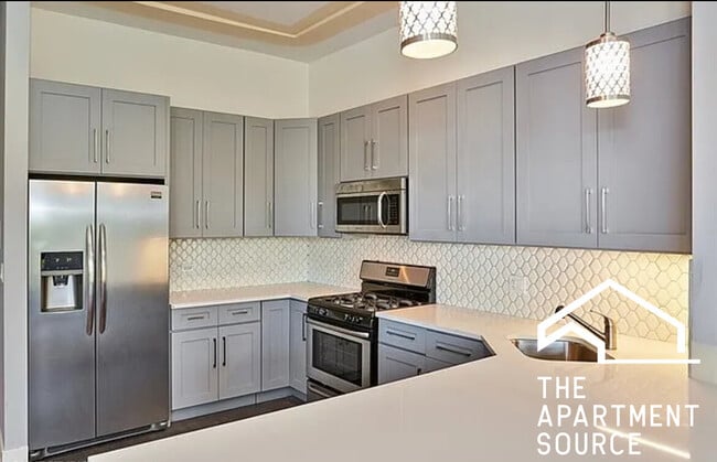 Photo - 3620 W Irving Park Rd Unit 2