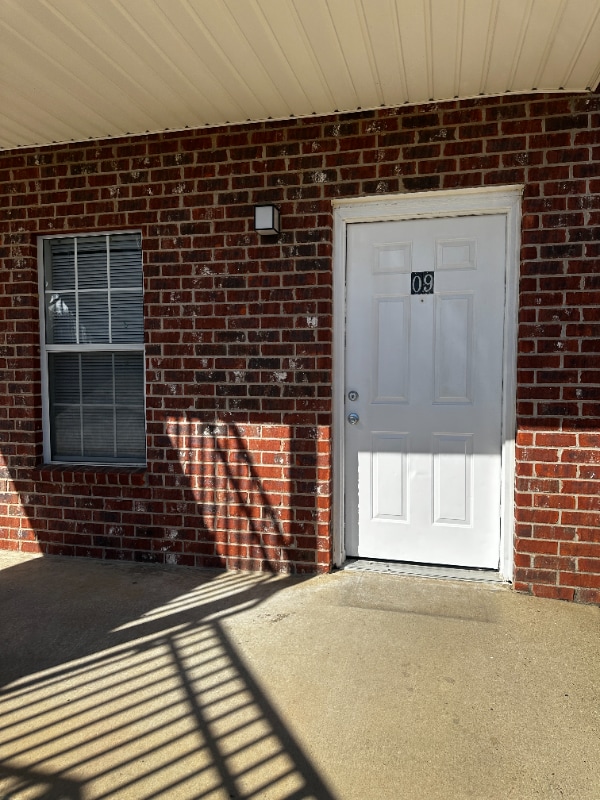 Building Photo - 6970 LA-1