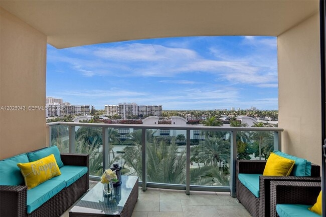 Building Photo - 2501 S Ocean Dr Unit 628 (Available July 1)