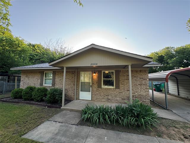 Building Photo - 2004 Throckmorton St