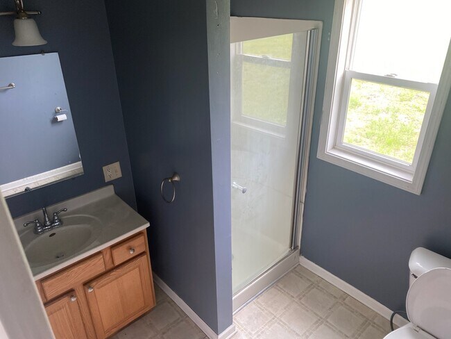 Photo - 103 Abens Ave Unidad 103A