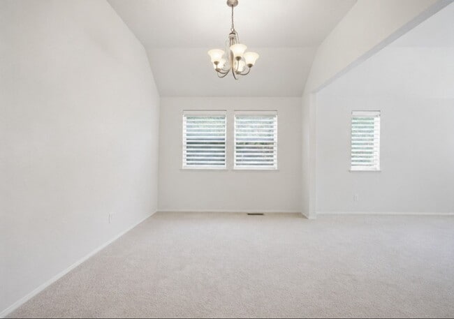 Photo - 3204 S Johnson Pl