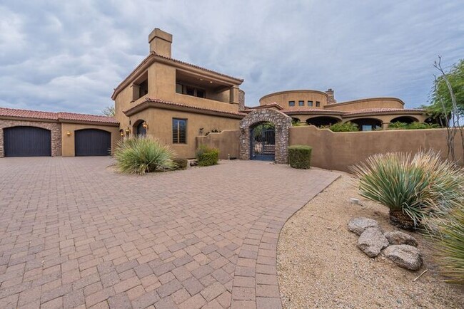 Luxurious Furnished Scottsdale Home Availa... - Luxurious Furnished Scottsdale Home Availa...