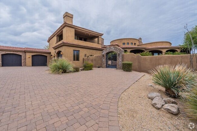 Building Photo - Luxurious Furnished Scottsdale Home Availa...