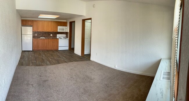Photo - Great Location! Great Price! Call for Spec... Unit 12-10110 - Veneto